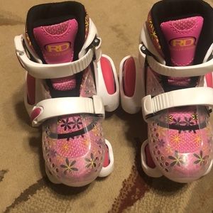 Roller Derby Girls adjustable rollerskates sz 7-11